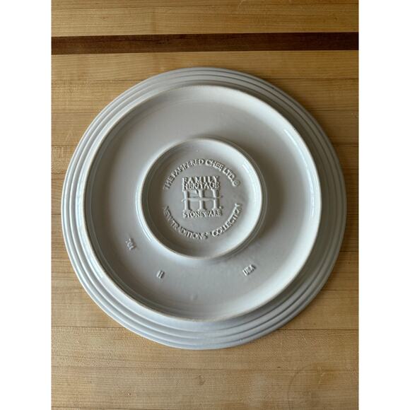 Pampered Chef Family Heritage Stoneware 13.5" White Round Platter cake Plate USA - Picture 2 of 3